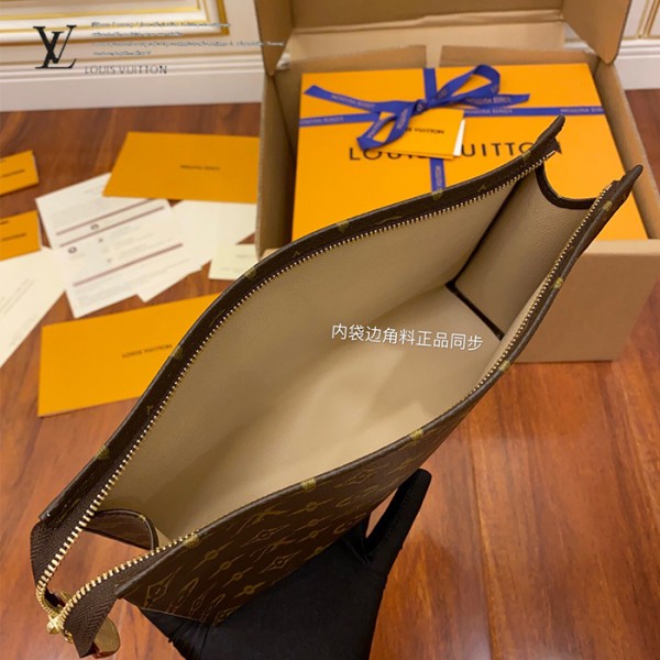M47542 男女同款手包化妝包｜都會輪廓選輯｜商品實拍視角 13