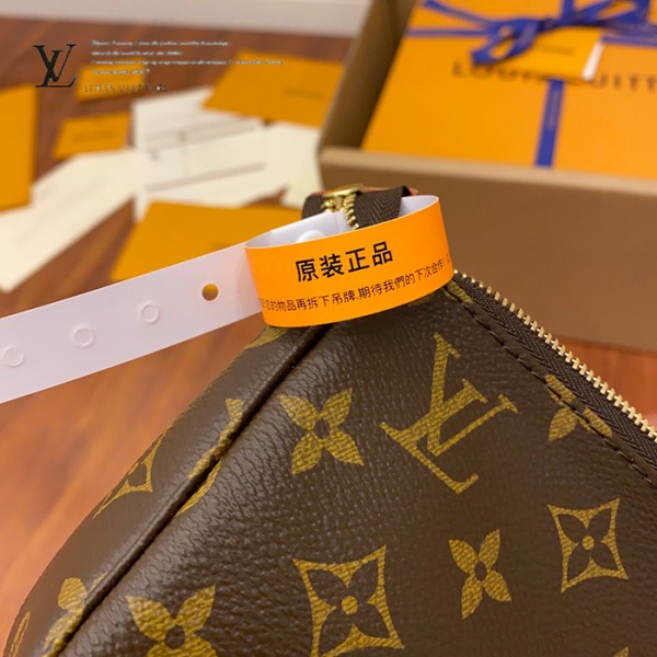 M40712 晚宴包手拿包｜都會輪廓選輯｜商品實拍視角 14