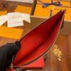 gucciaaa-38679-gallery-75520-233b9db75b88b254 N63032 三件套手包斜背包|都會輪廓選輯|商品實拍視角 03