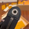 gucciaaa-38680-gallery-75532-e507810e2409bb15 M61692 手包|都會輪廓選輯|商品實拍視角 06