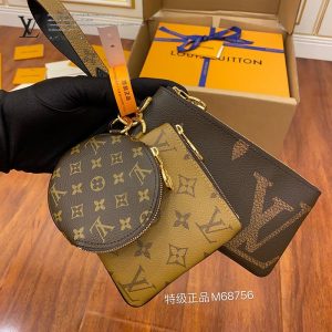gucciaaa-38681-gallery-75541-a88205e2cc2a9886 M68756 三合一手包|都會輪廓選輯|包款全貌與整體比例