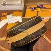 gucciaaa-38692-gallery-75671-68e4a3d328fce9cd M45149 女士蘋果包|都會輪廓選輯|商品實拍視角 06