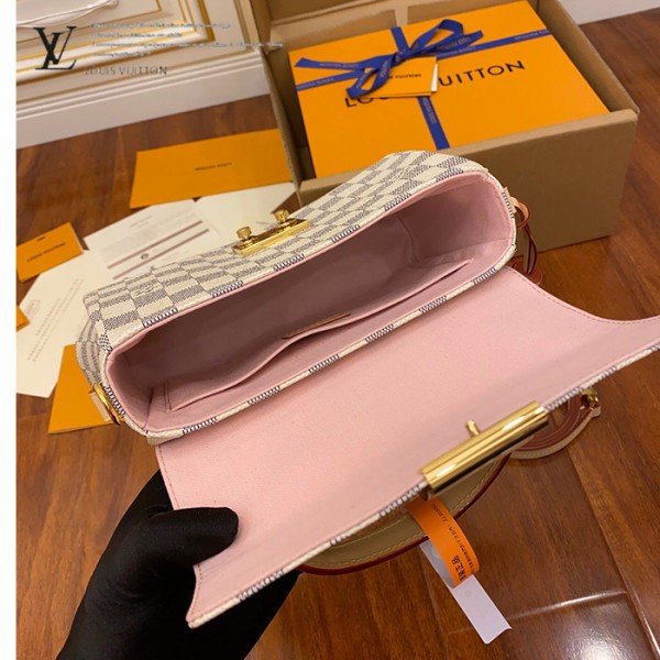 N41581 郵差包｜都會輪廓選輯｜商品實拍視角 10