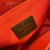 N53000 郵差包｜都會輪廓選輯｜商品實拍視角 07