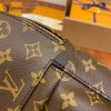 gucciaaa-38701-gallery-75789-bc59c32666a0e11b M44871 背包雙肩包|都會輪廓選輯|商品實拍視角 03
