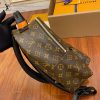 gucciaaa-38701-gallery-75791-68ee0bd89df22d9c M44871 背包雙肩包|都會輪廓選輯|商品實拍視角 05