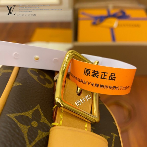 gucciaaa-38703-gallery-75815-94ee2a67695a490c M52294 化妝包圓餅包|都會輪廓選輯|商品實拍視角 03