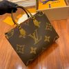 gucciaaa-38704-gallery-75830-9fe294b3bf42d526 M45321 購物袋|都會輪廓選輯|商品實拍視角 08