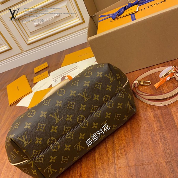 gucciaaa-38705-gallery-75839-28860f9d002c7b15 M48814 肩背包|都會輪廓選輯|商品實拍視角 03
