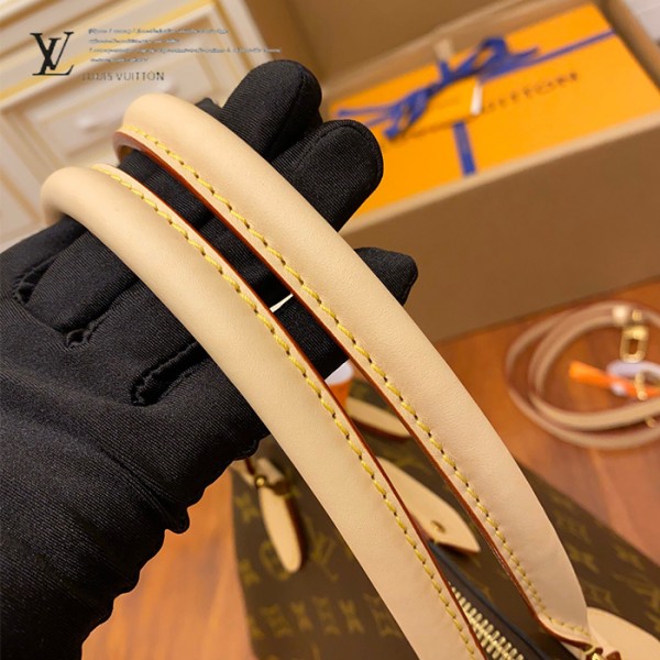 gucciaaa-38705-gallery-75848-fff266cc4df59b35 M48814 肩背包|都會輪廓選輯|商品實拍視角 11