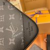 gucciaaa-38706-gallery-75853-2658b33878c7ed51 M69443 男士三合一郵差包|都會輪廓選輯|使用場景與整體比例