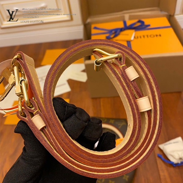 M41112 SPEEDY 30枕頭包｜都會輪廓選輯｜商品實拍視角 10