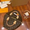 M41112 SPEEDY 30枕頭包｜都會輪廓選輯｜商品實拍視角 12