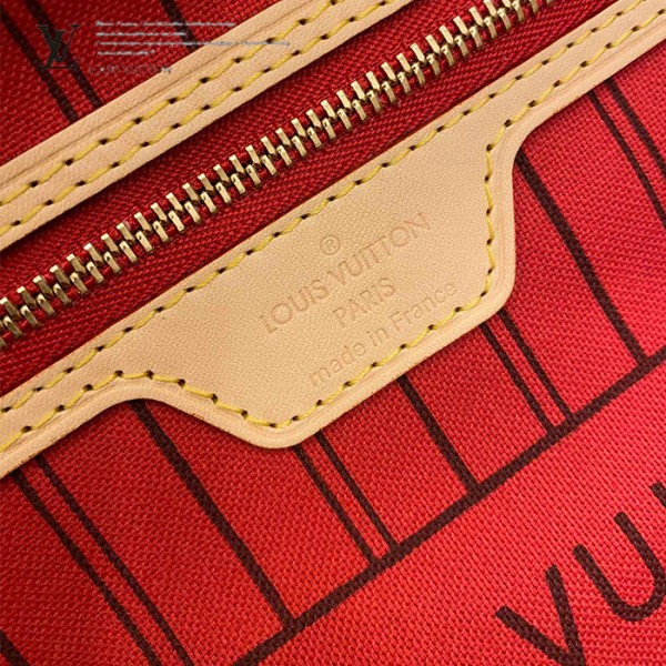 gucciaaa-38711-gallery-75925-0028a697b44f8ab0 M41177 NEVERFULL 購物袋|都會輪廓選輯|商品實拍視角 02