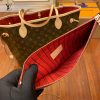 gucciaaa-38711-gallery-75930-cbcdd8d93d75cf36 M41177 NEVERFULL 購物袋|都會輪廓選輯|商品實拍視角 07