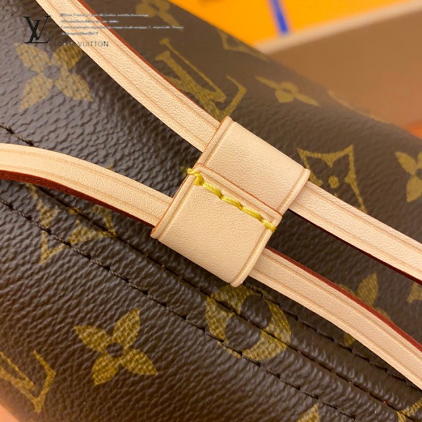 gucciaaa-38711-gallery-75937-1734b42f57244257 M41177 NEVERFULL 購物袋|都會輪廓選輯|商品實拍視角 13