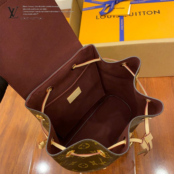gucciaaa-38714-gallery-75976-2ce69507d9932841 M43431 雙肩包|都會輪廓選輯|商品實拍視角 08