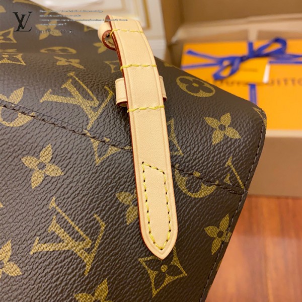 gucciaaa-38714-gallery-75982-bb0a33af29f7af44 M43431 雙肩包|都會輪廓選輯|商品實拍視角 14