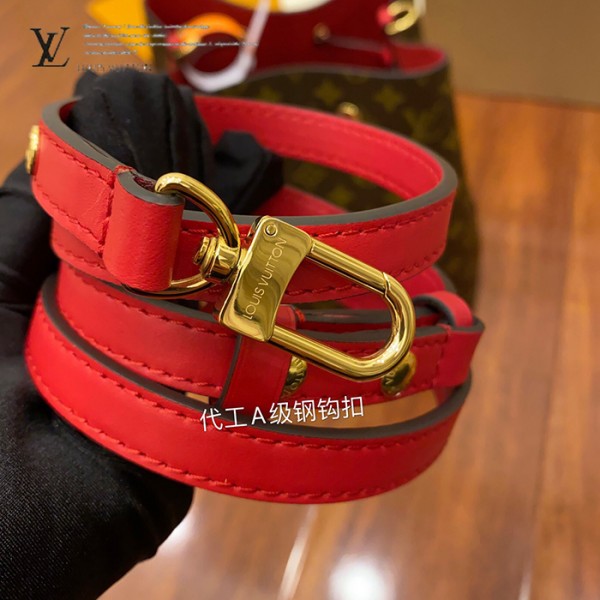 gucciaaa-38716-gallery-76010-681a49770f15d50f M44021 水桶包|都會輪廓選輯|商品實拍視角 05