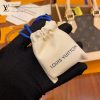 gucciaaa-38719-gallery-76037-fbb6cbb21e1a76ee M53152 ALMA bb 貝殼包|都會輪廓選輯|商品實拍視角 07