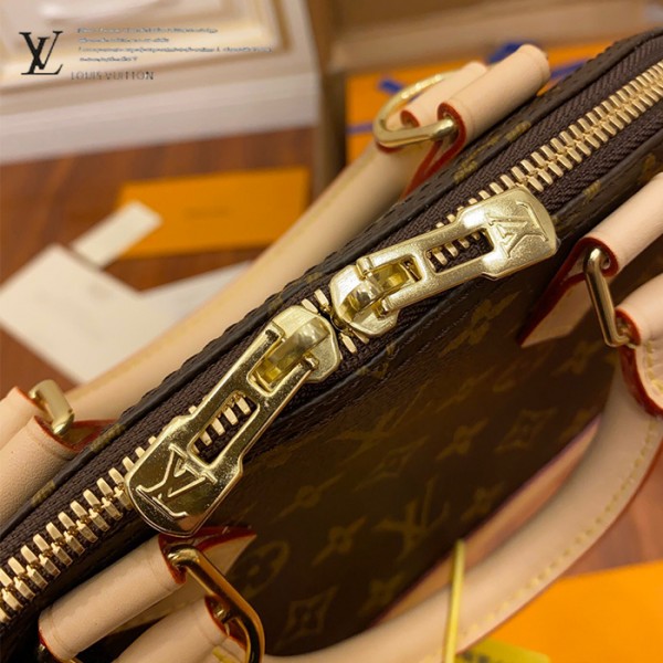 gucciaaa-38719-gallery-76039-3dea5817ed3a8839 M53152 ALMA bb 貝殼包|都會輪廓選輯|商品實拍視角 08