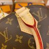 gucciaaa-38719-gallery-76041-e69e94a6e085ee83 M53152 ALMA bb 貝殼包|都會輪廓選輯|商品實拍視角 10