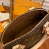 gucciaaa-38719-gallery-76044-15671ebbb797ab1f M53152 ALMA bb 貝殼包|都會輪廓選輯|商品實拍視角 13