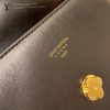gucciaaa-38720-gallery-76045-fe3081bac8f969df M55948 女士郵差包|都會輪廓選輯|商品實拍視角 02