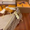 gucciaaa-38724-gallery-76125-759e56f80449c4d6 N41361 女士 NEVERFULL 購物袋|都會輪廓選輯|商品實拍視角 11