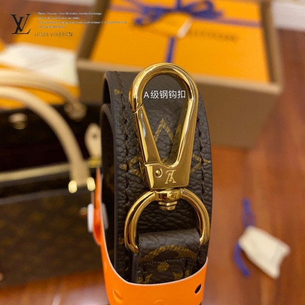 gucciaaa-38725-gallery-76147-561641ca495d2f3e M41056 中號蒙田包|都會輪廓選輯|商品實拍視角 15