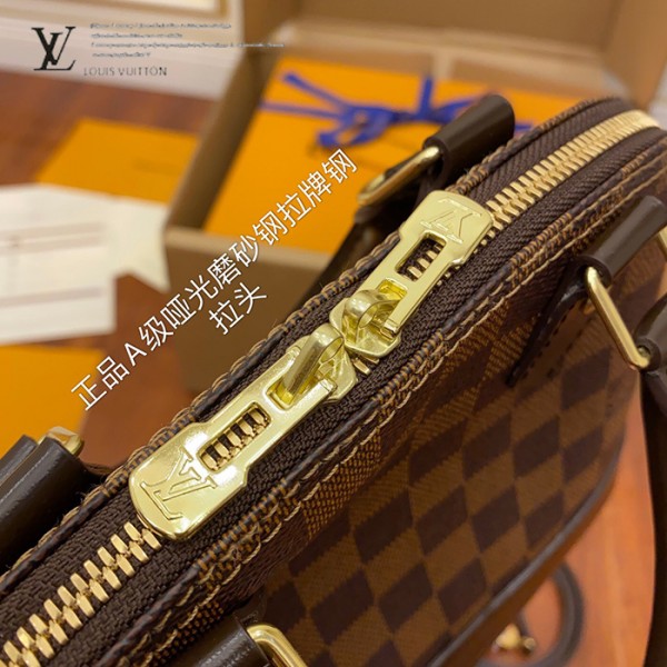 gucciaaa-38727-gallery-76164-689b84f9a0bece80 N41221 ALMA bb 貝殼包|都會輪廓選輯|商品實拍視角 06